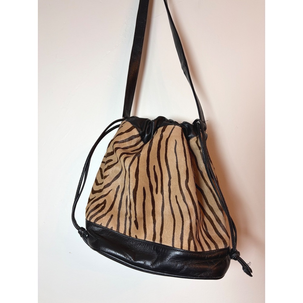 The Elephant Walk Dallas Collectible Zebra Calf Hair Leather Bucket Bag Vintage - Picture 1 of 16